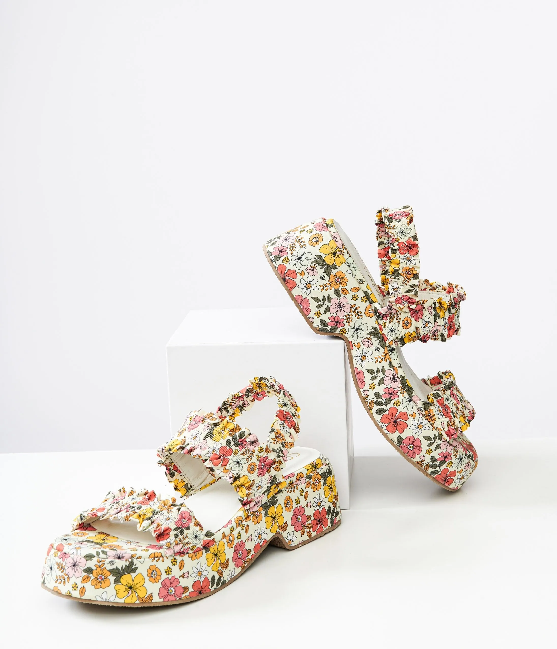 1970s White Floral Jean Platform Sandals