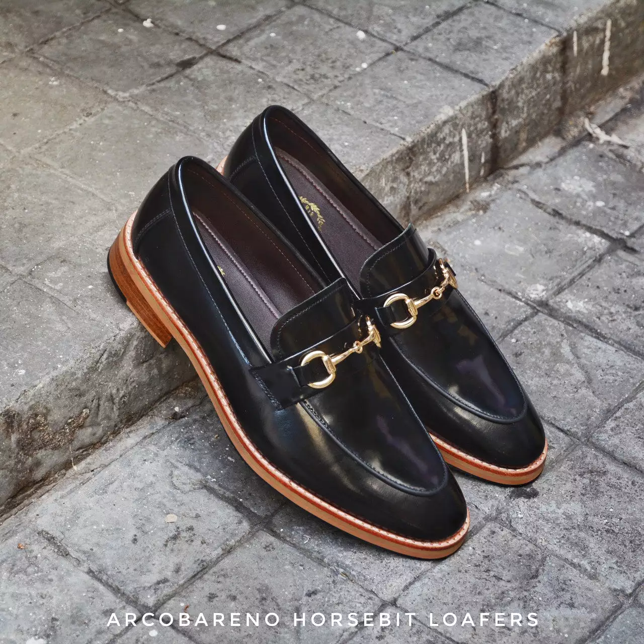 702 Horsebit Loafer PianoBlack Wooden Soles