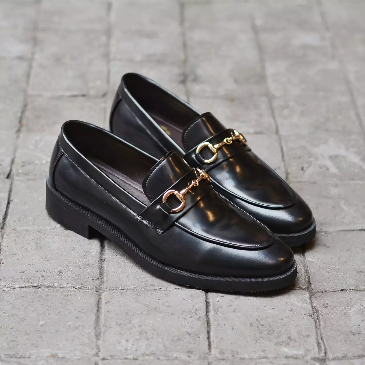 702 Horsebit Loafer X Piano Black