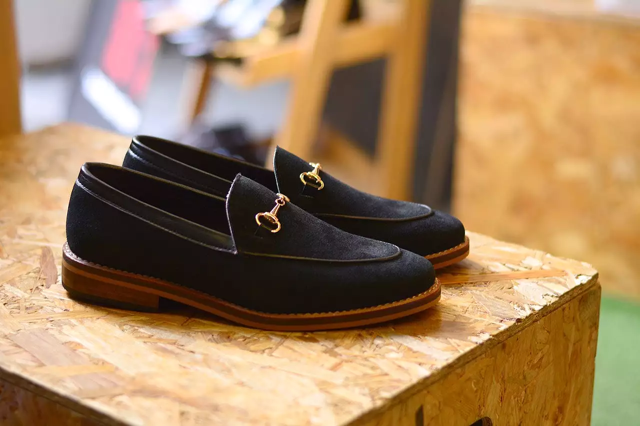 702 Horsebit Loafer X Suede Black