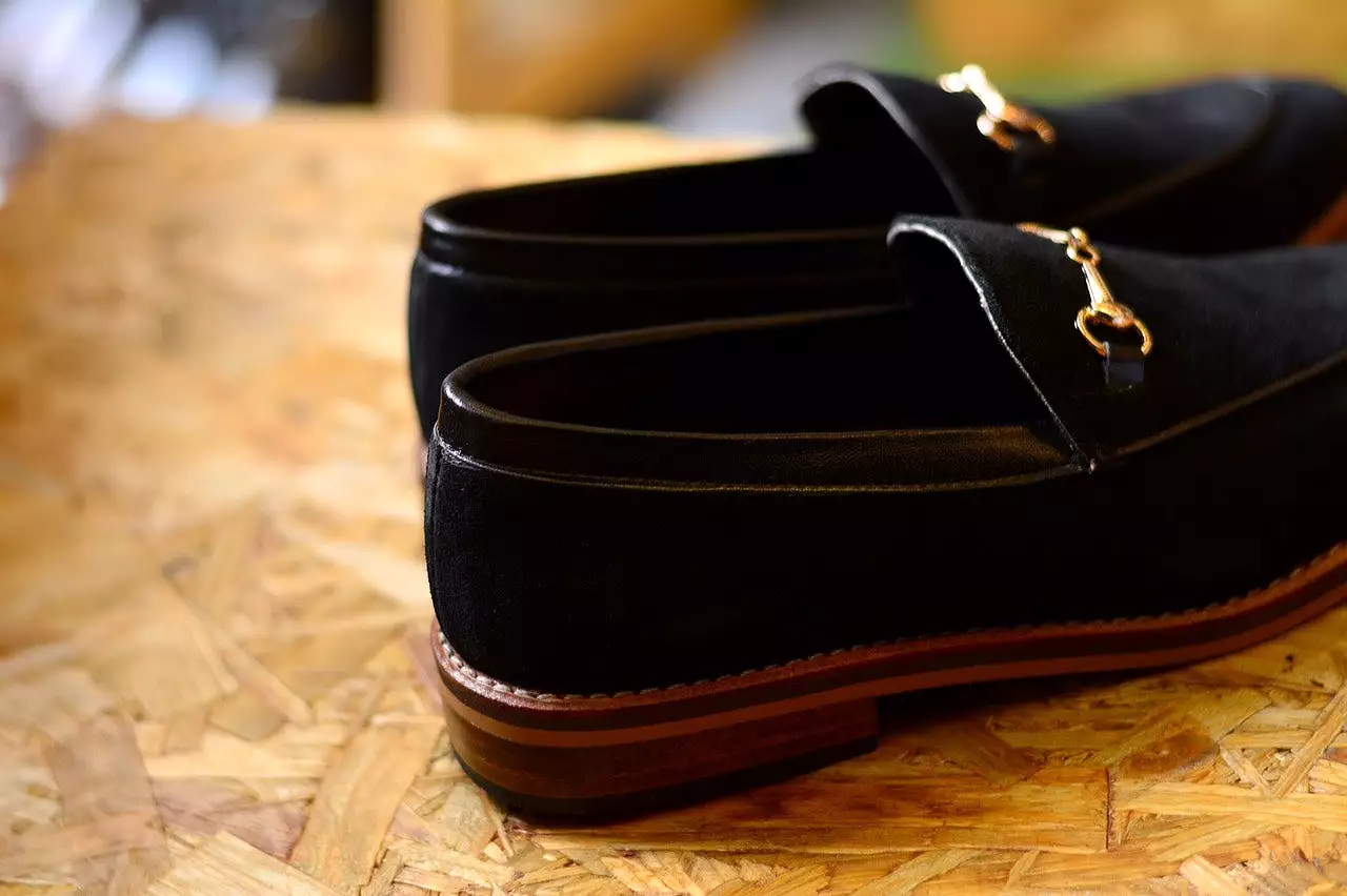 702 Horsebit Loafer X Suede Black