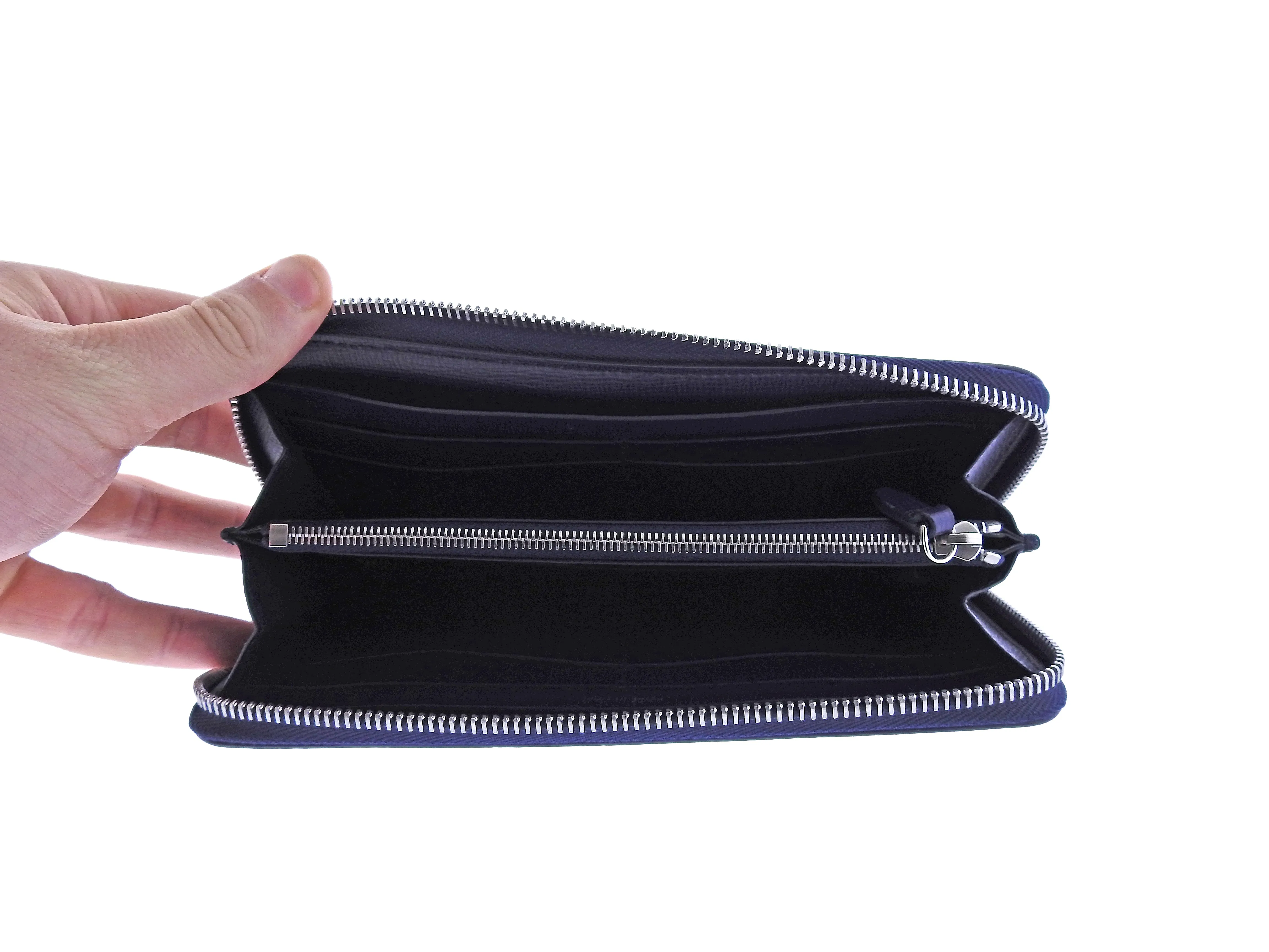 Alfred Dunhill Cadogan Engine Leather Zipper Wallet