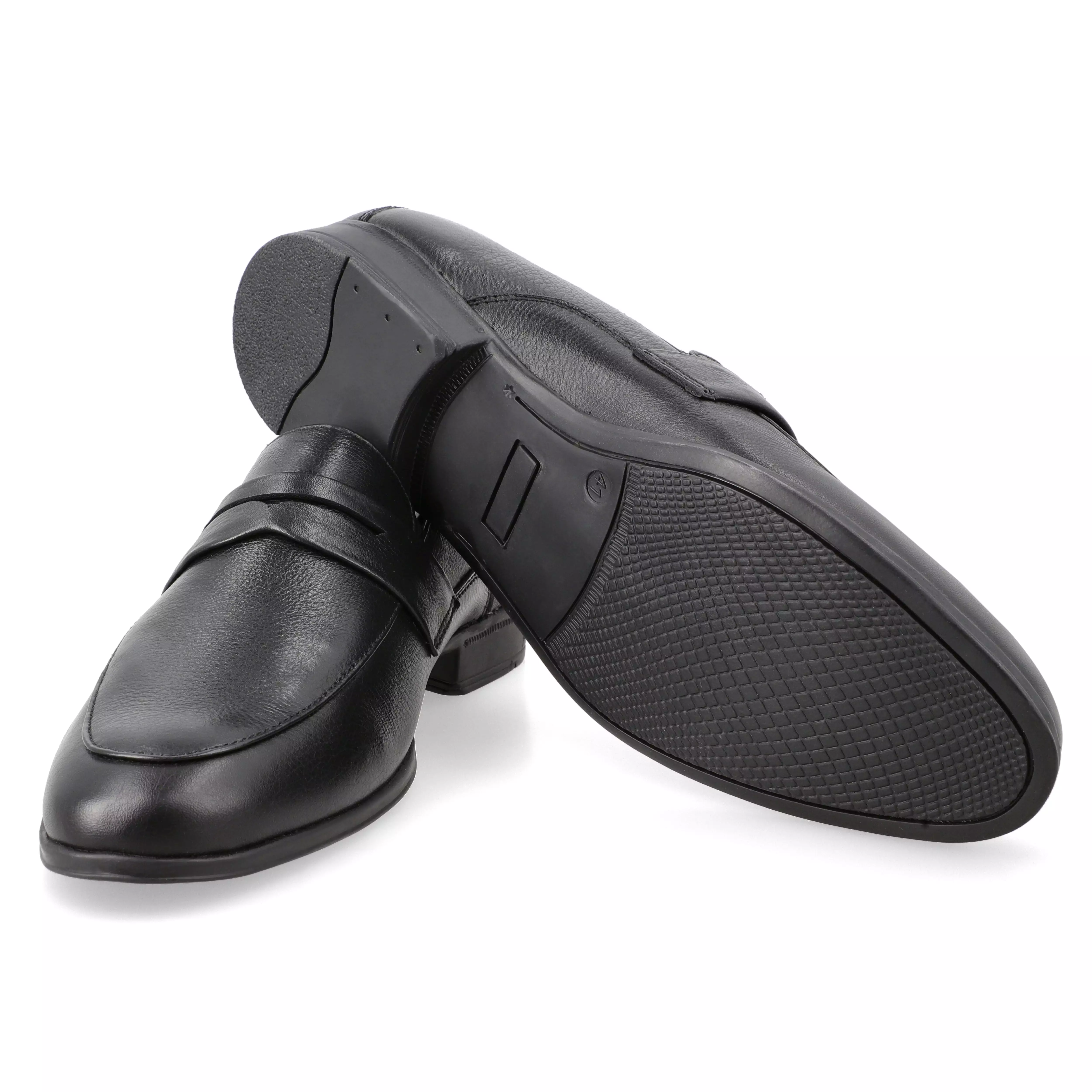 Classic Penny Loafers-Black