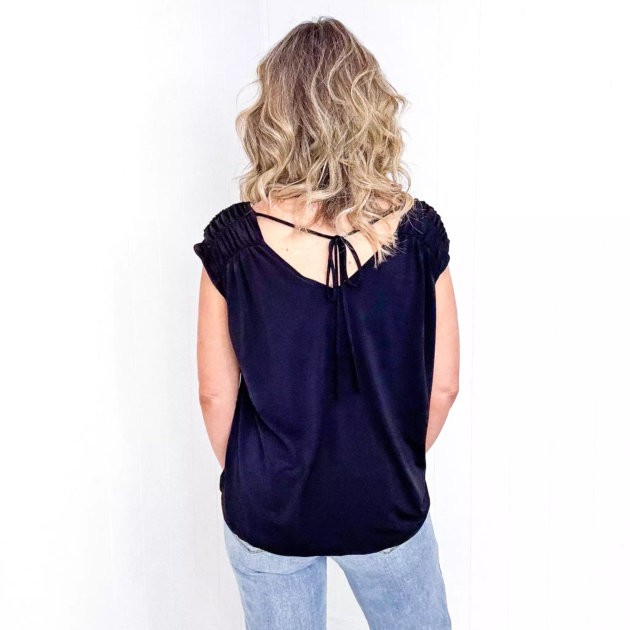 Dear Scarlett Ruched Cap Sleeve Top in Black