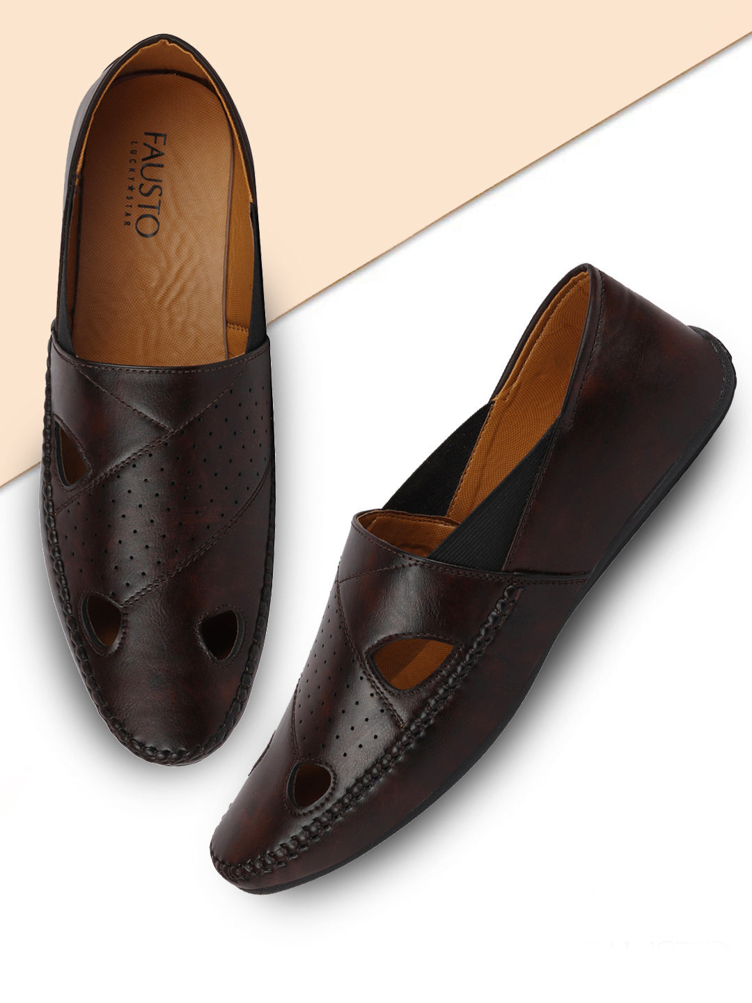 Men Ethnic Black Hand Stitched Juttis & Mojaris