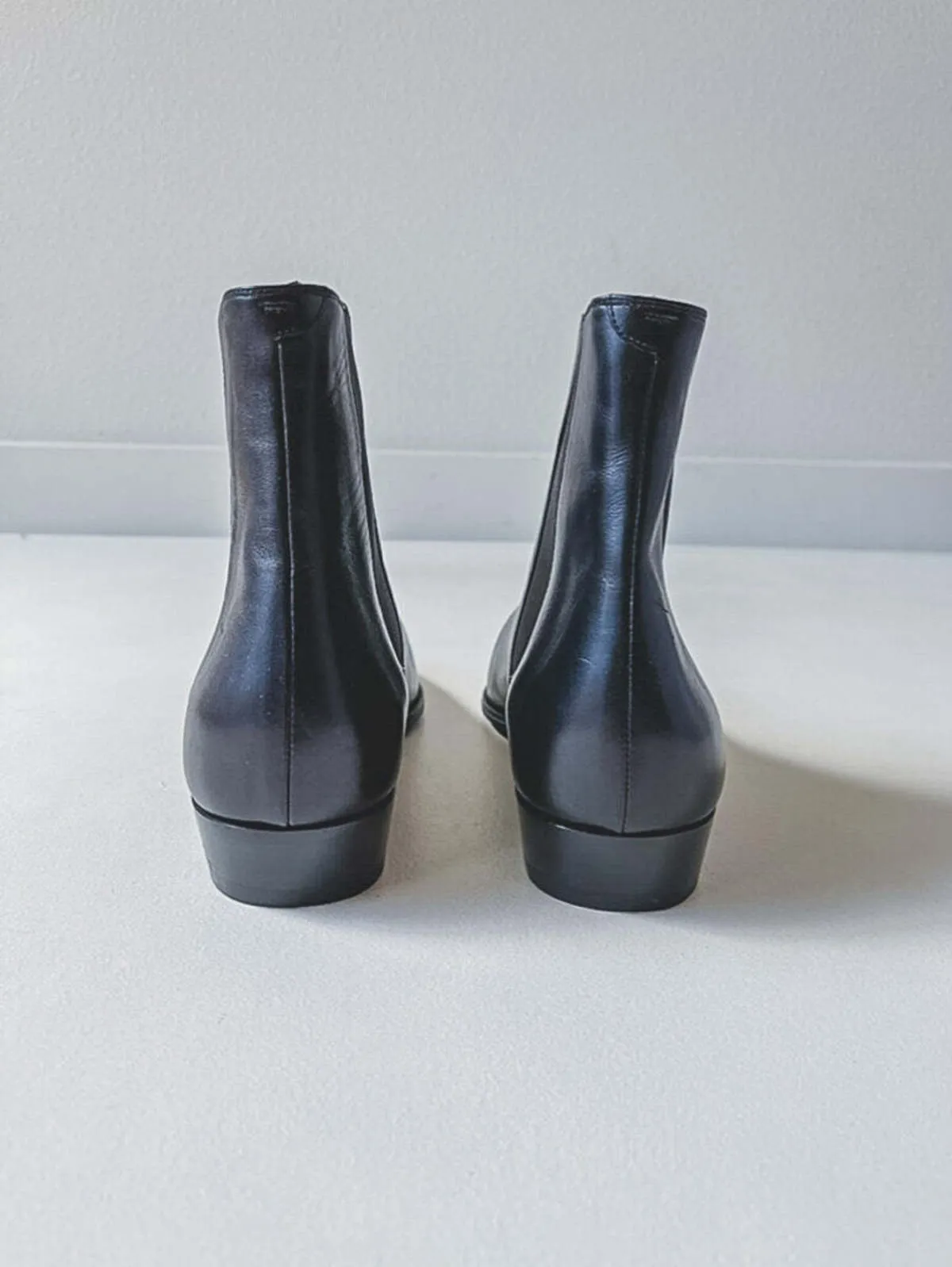 POINTED TOE BOOTS - Black