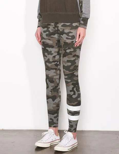 Sundry Stripes Camo Yoga Pant Desert