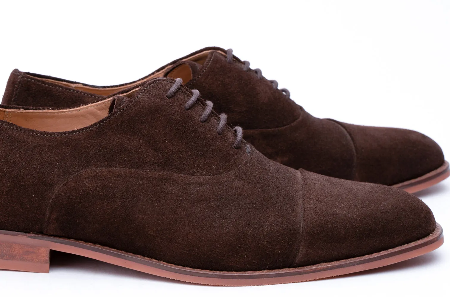 Toecap Pleated Oxford